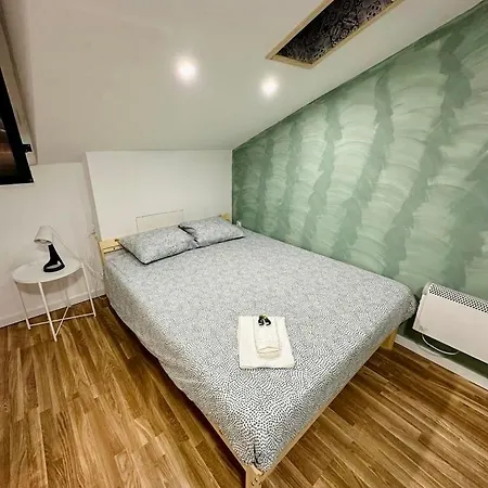 Cozy Attic In The Center Apartament